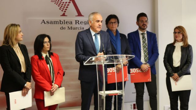 Martínez Baños: Con la incorporación de Cs al Gobierno regional no ha cambiado nada - 1, Foto 1