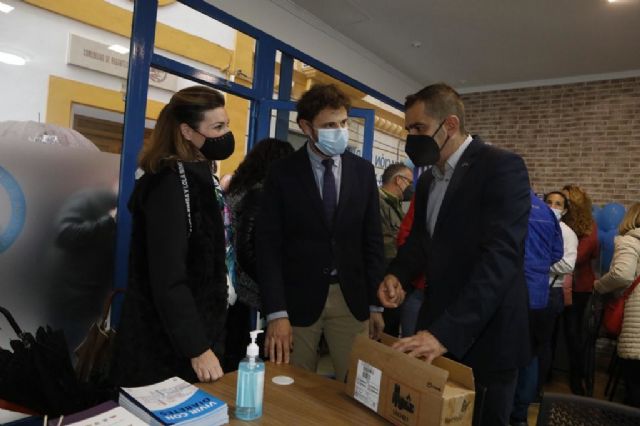 El secretario general de Salud asiste a la inauguración del nuevo local de la Asociación de diabéticos de Lorca - 1, Foto 1