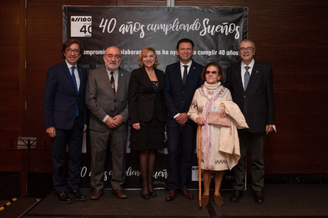 Las personas con síndrome de Down de Assido y sus familias celebran sus 40 años con 40 premios - 2, Foto 2