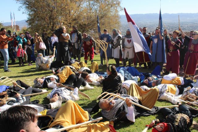 La tradicional subida al Castillo de Lorca para celebrar San Clemente se adelanta al viernes 22 de noviembre, al ser festivo local - 2, Foto 2
