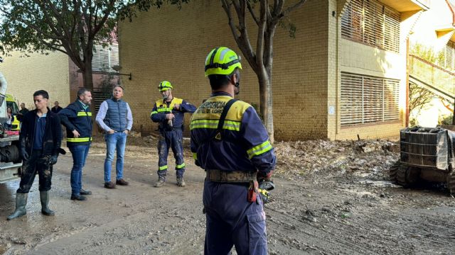 Fulgencio Gil visita Massanassa para supervisar los trabajos de consolidación de estructuras que está realizando el Servicio de Emergencias de Lorca - 5, Foto 5