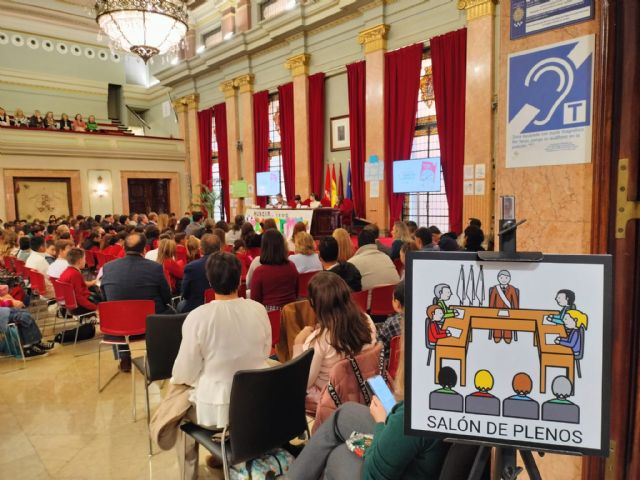 Cerca de 200 escolares del municipio protagonistas del 'Pleno Inclusivo, Plena Inclusión' celebrado en el Ayuntamiento - 3, Foto 3