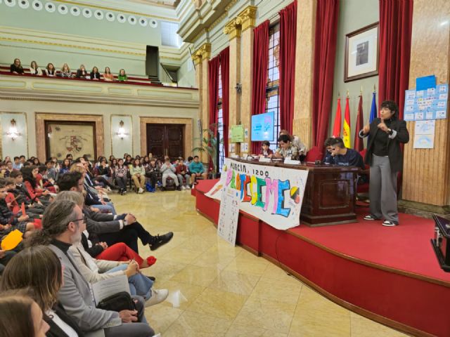 Cerca de 200 escolares del municipio protagonistas del 'Pleno Inclusivo, Plena Inclusión' celebrado en el Ayuntamiento - 5, Foto 5