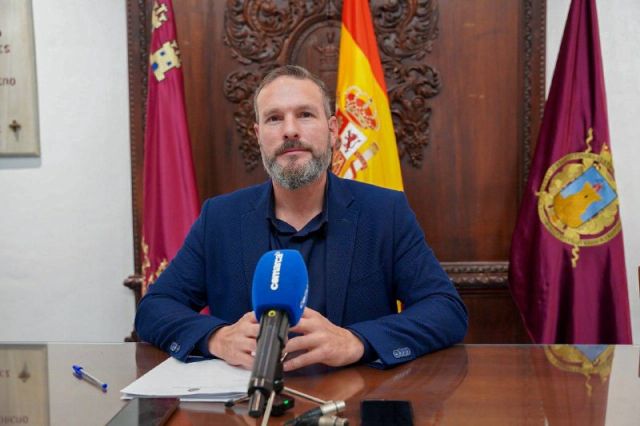 Vox Lorca presenta una moción para reconocer y poner en valor el legado militar e histórico del Regimiento Mallorca n.º 13 en el 30.º aniversario de su disolución - 1, Foto 1