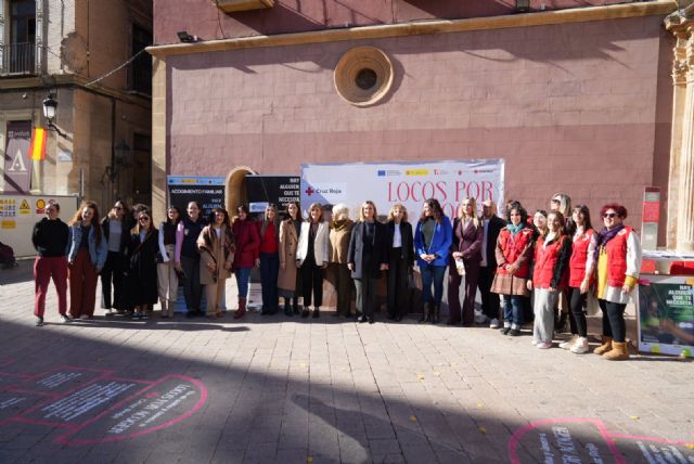 Locos por Acoger: la CARM y Cruz Roja lanzan una revolución positiva por el acogimiento familiar - 4, Foto 4