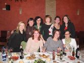 Las alumnas de la promoción 1984-1985 del Colegio La Milagrosa de Totana organizaron una cena - 3