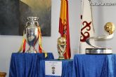 Totana recibe los trofeos del Mundial y la Eurocopa de fútbol logrados por la selección nacional absoluta de fútbol - 3