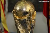 Totana recibe los trofeos del Mundial y la Eurocopa de fútbol logrados por la selección nacional absoluta de fútbol - 5
