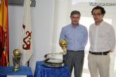 Totana recibe los trofeos del Mundial y la Eurocopa de fútbol logrados por la selección nacional absoluta de fútbol - 11