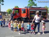 Alumnos de la Escuela Infantil Municipal Clara Campoamor se familiarizan con la labor que realizan los servicios de emergencias - 21