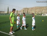 Unos 50 niños y jóvenes participan durante esta semana en el I Campus de Fútbol Punto Pelota que coordina Isaac Jové - 1