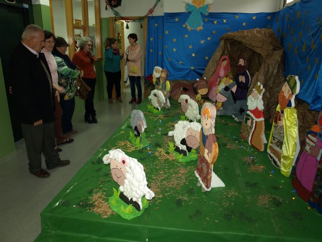 Colegios de Ceutí participan en el concurso de belenes - 1, Foto 1