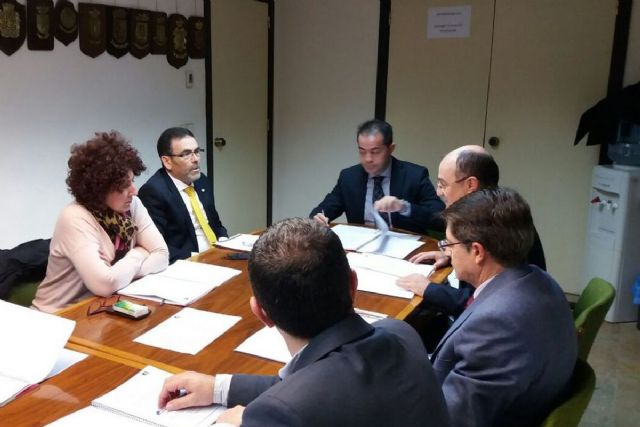 El alcalde propone que las administraciones regional y estatal avancen en medidas de limpieza democratica - 1, Foto 1