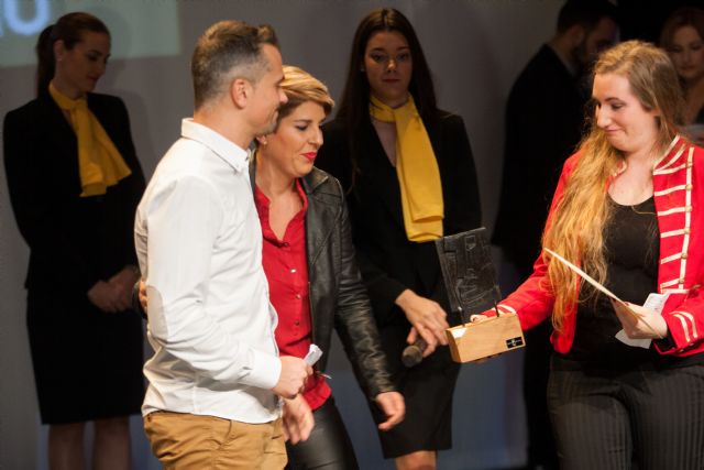 El pinatarense Juan Martínez Juliá recibe a título póstumo el premio Joven del Año - 1, Foto 1
