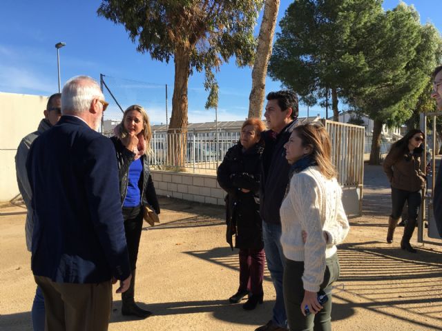 La consejera de Educación evalúa daños en colegios y anuncia obras de emergencia para darles solución urgente - 2, Foto 2