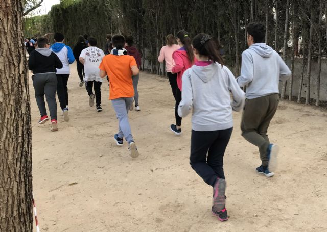 El IES Salvador Sandoval recauda cerca de 500 euros con su carrera solidaria - 2, Foto 2