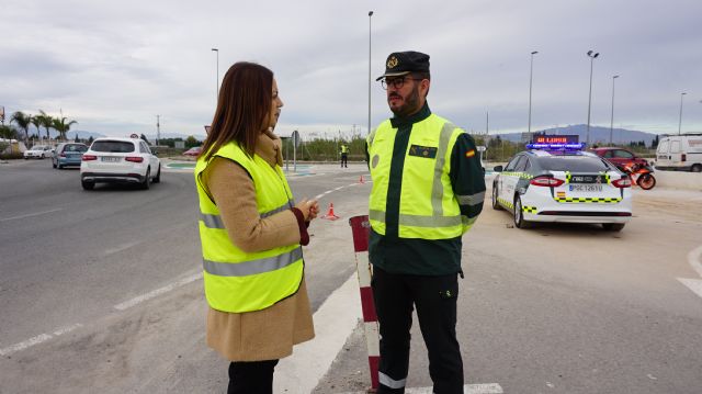 La DGT pide a los conductores prudencia, responsabilidad y consideración con los usuarios vulnerables ante el inicio de la campaña especial de tráfico de Navidad - 1, Foto 1