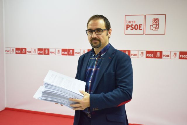 El PSOE reúne más de 1.800 alegaciones de vecinos para reclamar los 4,3 km de soterramiento de AVE necesarios en Lorca - 1, Foto 1