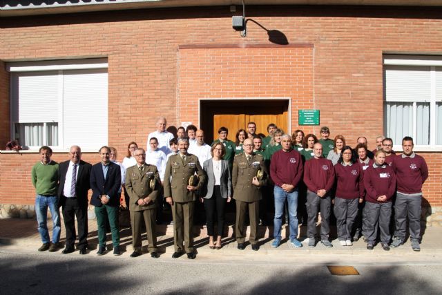 Acto de Inauguración del Taller de Empleo “La Chapa” en el Acuartelamiento Tentegorra (Cartagena) - 2, Foto 2