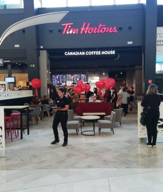Nueva Condomina ya huele a café con la entrada de Tim Hortons - 1, Foto 1