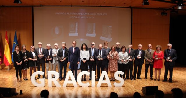 La Comunidad reconoce a tres ayuntamientos y al SMS por su apuesta por la innovación, la igualdad y la mejora en la gestión - 2, Foto 2