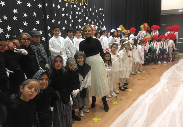 Más de 300 alumnos del colegio San José protagonizan un entrañable festival de villancicos - 5, Foto 5