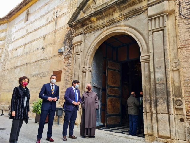 La Comunidad Autónoma cierra un acuerdo para la adquisición del antiguo convento de las Carmelitas Descalzas y de la iglesia de San José de Caravaca de la Cruz - 1, Foto 1