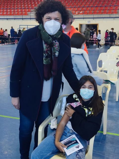 Gran ambiente y tarde de nervios en el Centro de Vacunación de Puerto Lumbreras - 3, Foto 3