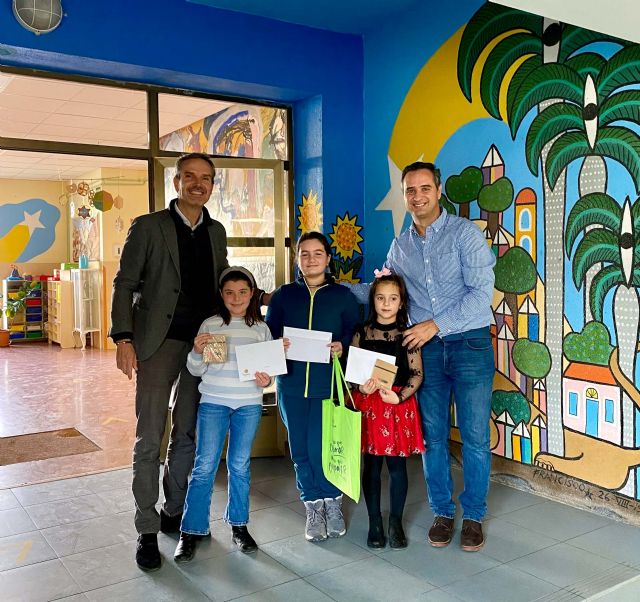 Un refugio gratis por Navidad protagoniza la postal ganadora del concurso escolar en la D.O. Rueda - 2, Foto 2