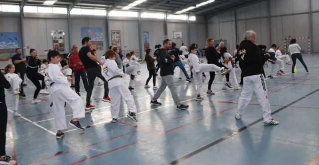 El Club de Taekwondo Totana realizó la IV jornada EL Taekwondo en Familia, Foto 3