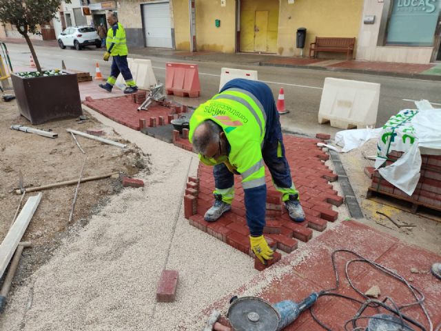 El Ayuntamiento invierte más de 20.600 euros en la mejora de la accesibilidad peatonal en Santa Cruz - 3, Foto 3