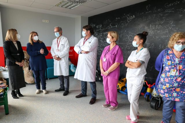 El Hospital Rafael Méndez de Lorca recibemedio centenar de nuevos libros infantiles - 4, Foto 4