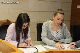 Seis estudiantes de la Universidad de Murcia firman un convenio de colaboración - 5