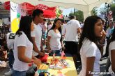 Los alumnos del colegio Reina Sofía y el IES Prado Mayor promocionan los productos de sus jóvenes empresas en el mercadillo semanal de Totana - 28