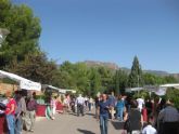 El mercadillo artesano de La Santa comienza la temporada del año con un gran éxito de visitantes gracias a la buena jornada climatológica - 8