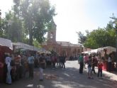 El mercadillo artesano de La Santa comienza la temporada del año con un gran éxito de visitantes gracias a la buena jornada climatológica - 11