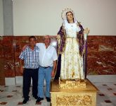 Se presenta la imagen de la Virgen del Calvario a la Hermandad al término de su asamblea extraordinaria - 4