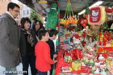 Varios expositores conforman la I Feria de Navidad, instalada en la Plaza de la Balsa Vieja - 48
