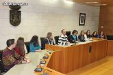 Ocho estudiantes de la Universidad de Murcia firman un convenio de colaboración para participar en un programa de refurzo educativo - 10