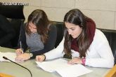 Ocho estudiantes de la Universidad de Murcia firman un convenio de colaboración para participar en un programa de refurzo educativo - 14