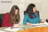 Ocho estudiantes de la Universidad de Murcia firman un convenio de colaboración para participar en un programa de refurzo educativo - 18