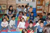Los alumnos de la Escuela Infantil Clara Campoamor realizaron una visita a la Biblioteca - 42