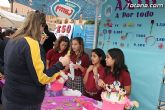 Los alumnos del Colegio Reina Sofía han promocionado y vendido los productos de sus jóvenes empresas en el mercadillo semanal de Totana - 15