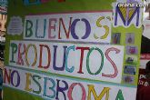 Los alumnos del Colegio Reina Sofía han promocionado y vendido los productos de sus jóvenes empresas en el mercadillo semanal de Totana - 30