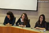 Ocho estudiantes de la Universidad de Murcia firman un convenio de colaboración - 1