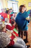 Autoridades municipales felicitan la Navidad a los usuarios de la Residencia La Purísima de Totana - 13