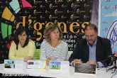 D´Genes edita su calendario solidario del 2016 - 5