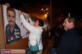 Comienza la campaña electoral con la tradicional pegada de carteles - Foto 10