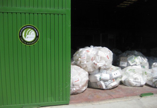 Las empresas Industrias Químicas Fervalle y Hortalán demuestran su compromiso ambiental colaborando con el Sistema SIGFITO - 1, Foto 1