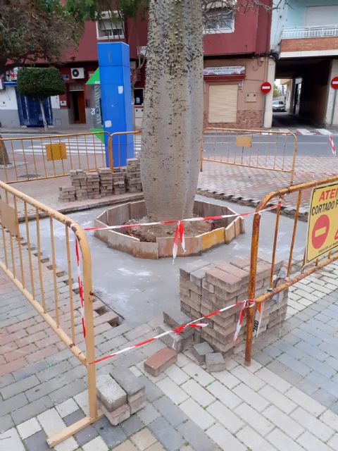 Un gran banco ofrecerá descanso y seguridad en la plaza de la Constitución - 2, Foto 2